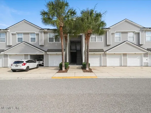 7068 DEER LODGE Circle #107, Jacksonville, FL 32256