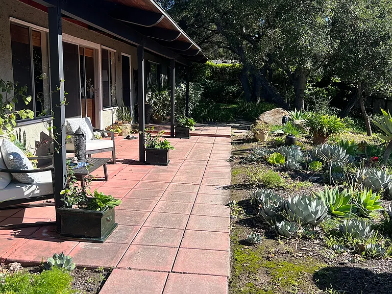 Foothill Rd — Photo 11