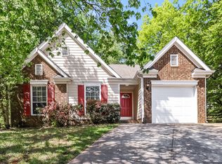 2601 Clarencefield Dr, Charlotte, NC 28216