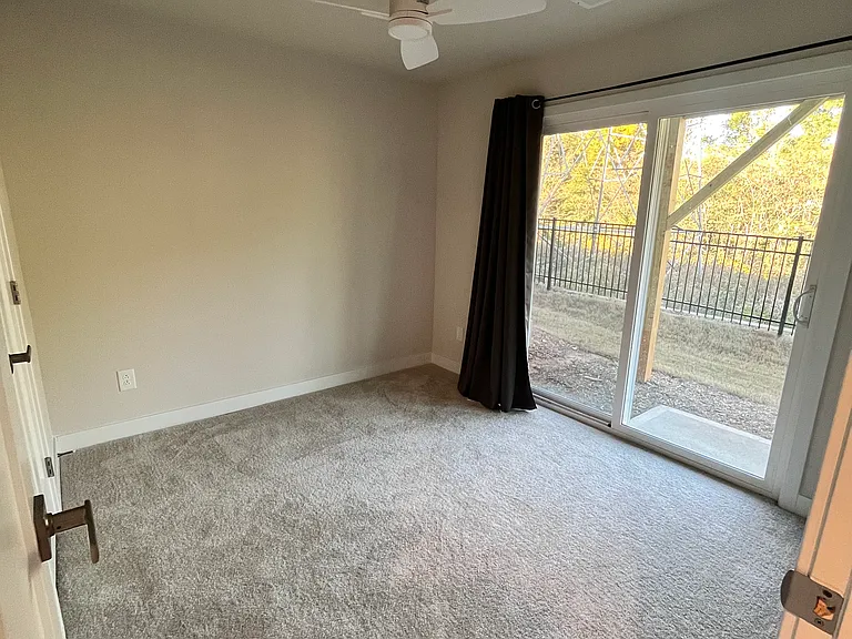 3306 Beeler Ln — Photo 3