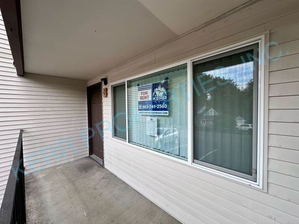 6498 Lowry Dr #4