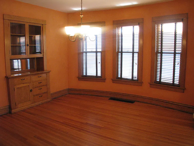 2364 Clermont St — Photo 7
