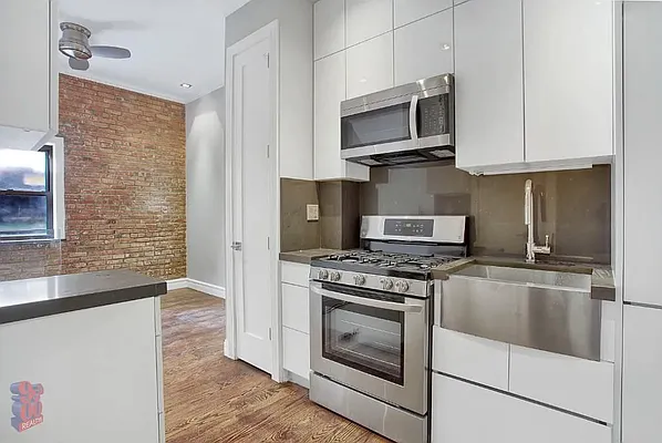 Rented by 9300 Realty, Inc. | media 6