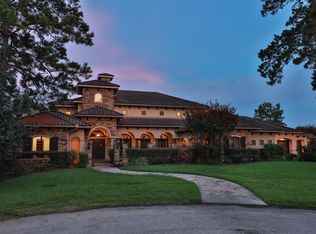 18 Florham Park Dr, Spring, TX 77379