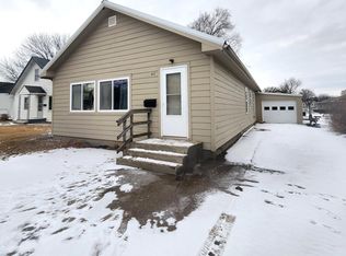 517 N Broadway Ave, Miller, SD 57362