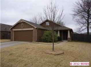 27071 E 123rd St S, Coweta, OK 74429