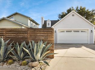914 E Hillcrest Dr, Thousand Oaks, CA 91360