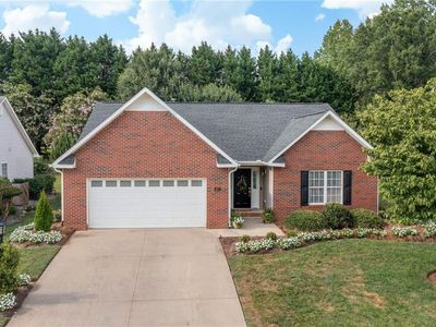 1811 Cahill Dr, Winston Salem, NC, 27127