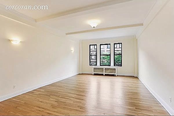 1st image of 30 W 70th St APT 4A