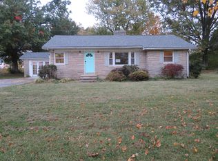 1896 Mount Sterling Rd, Winchester, KY 40391