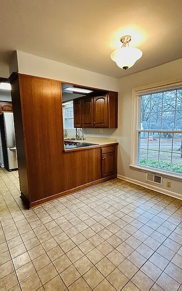 510 Shadow Ln — Photo 10