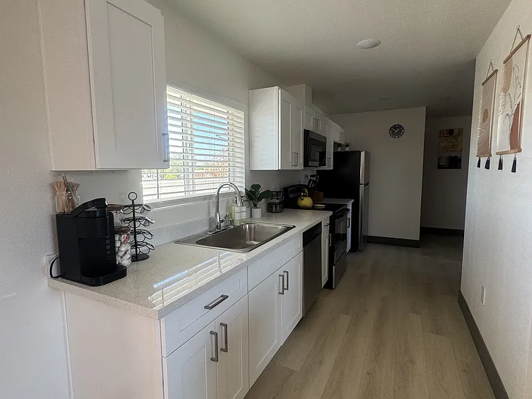 4834 Powerline Rd #15 — Photo 8