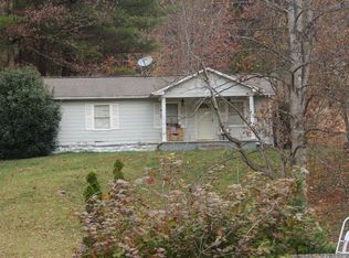 3229 Gap Creek Rd, Hampton, TN 37658