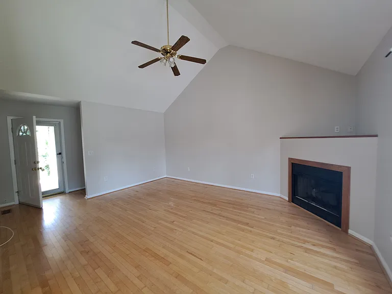 107 Strawberry Way — Photo 3