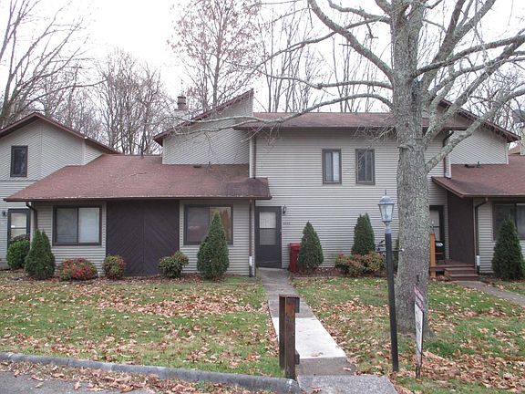 2203 Forest Acres