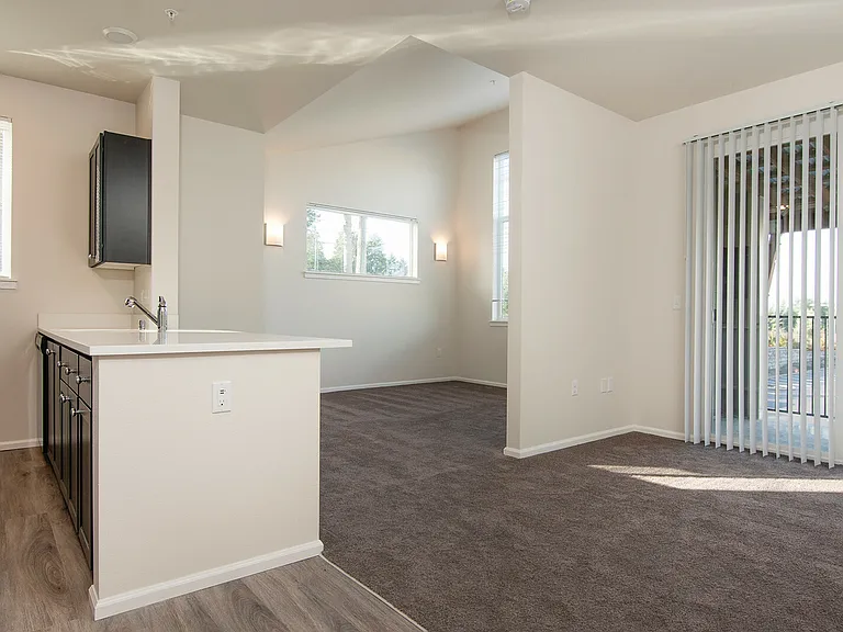 Studio 687 Sq Ft Studio 687 Sq Ft
