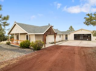 7742 SW Red Cloud Ln, Powell Butte, OR 97753