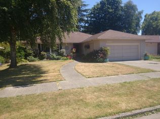 10606 9th Ave NW, Seattle, WA 98177