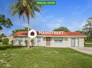 2424 Angler Dr, Delray Beach, FL 33445
