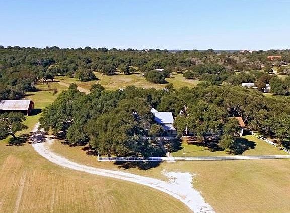 2nd image of 2350 County Road 233