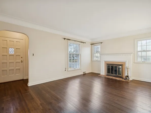 4050 Wooddale Ave, Saint Louis Park, MN 55416