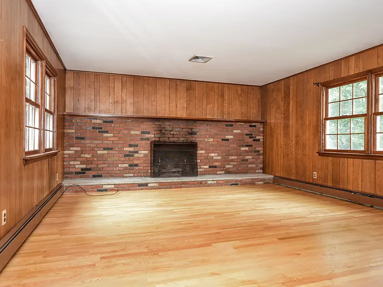 55 George St — Photo 14