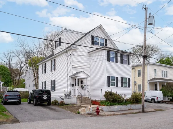 118 Lafayette St, Lowell, MA 01854
