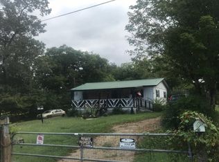 118 Smith St, Tellico Plains, TN 37385
