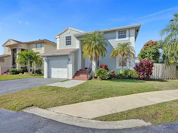 4th image of 3771 NW 107th Way