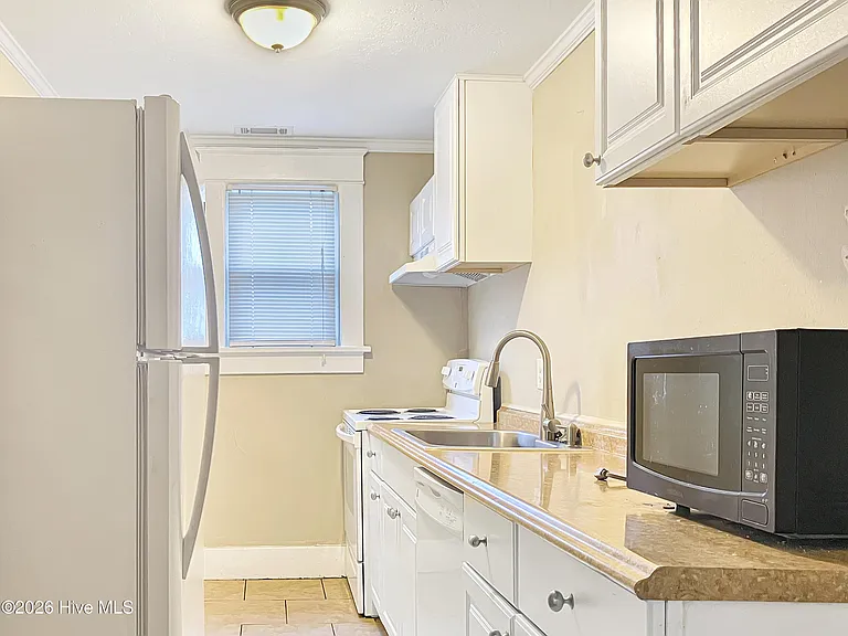 2407 Wrightsboro Rd #C — Photo 5