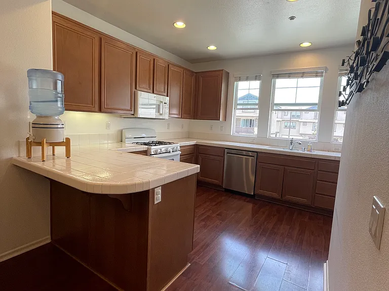 16957 Laurel Hill Ln #215 — Photo 10