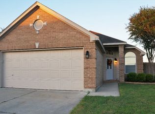 112 Providence Ct, Victoria, TX 77904
