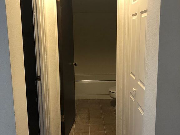 4th image of 490 9th St NE APT 11