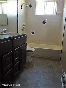 4695 Holland St — Photo 7