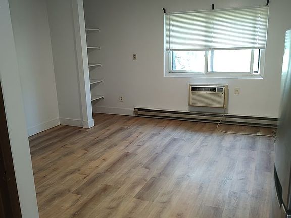 2nd image of 3710 Douglas Ave APT 207