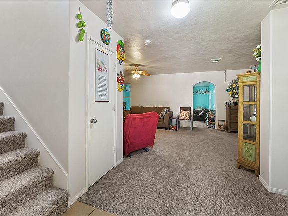3rd image of 1819 Emerald Pathway Dr