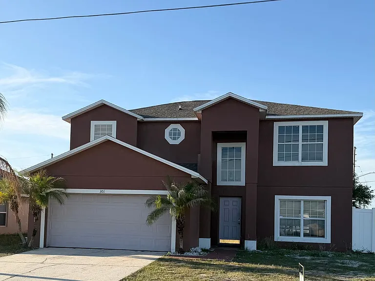 301 Shad Way — Photo 1