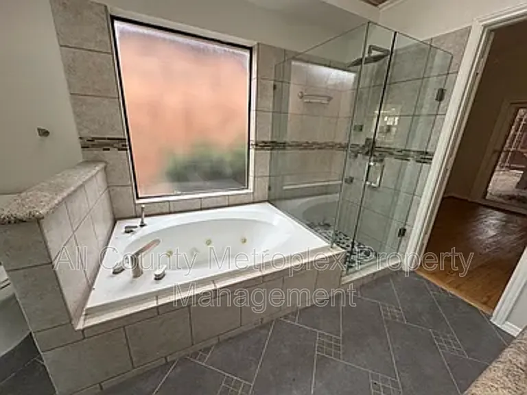 6015 Willow Wood Ln — Photo 7