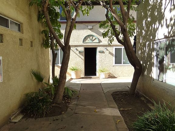 2nd image of 2452-2458 4th Ave #2452