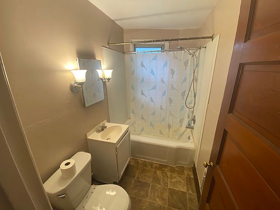 5th image of 28 Dismonda St APT 2