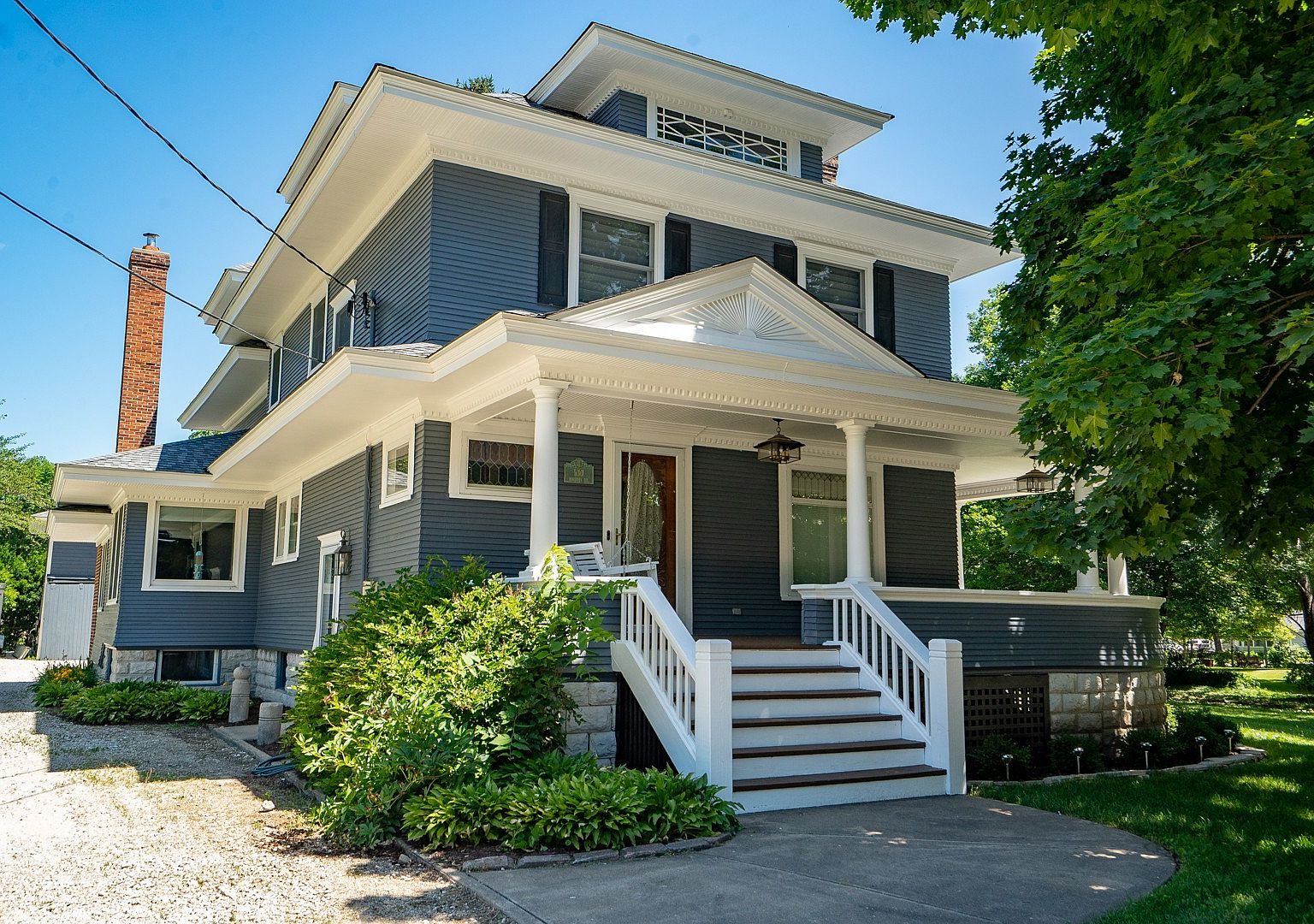 530 E McKinley St, Hinckley, IL 60520 Zillow