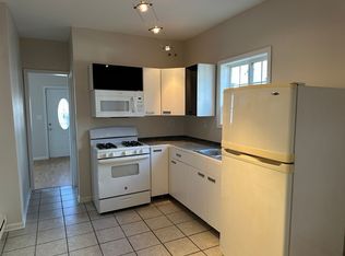 656 3rd Ave, Joliet, IL 60433