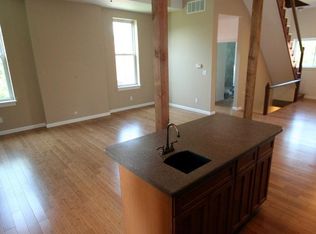 2129 S 12th St #B, Saint Louis, MO 63104