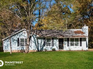 211 Sterling Ridge Dr, Riverdale, GA 30274
