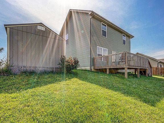 4th image of 229 Miss Maude Patton Ln