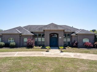 2401 Estates Ct, Jacksonville, AR 72076