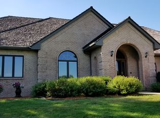 12 N 42nd Rd, Earlville, IL 61342