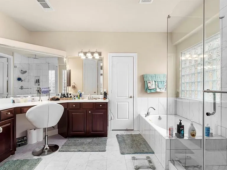2211 Mad River Ln — Photo 20