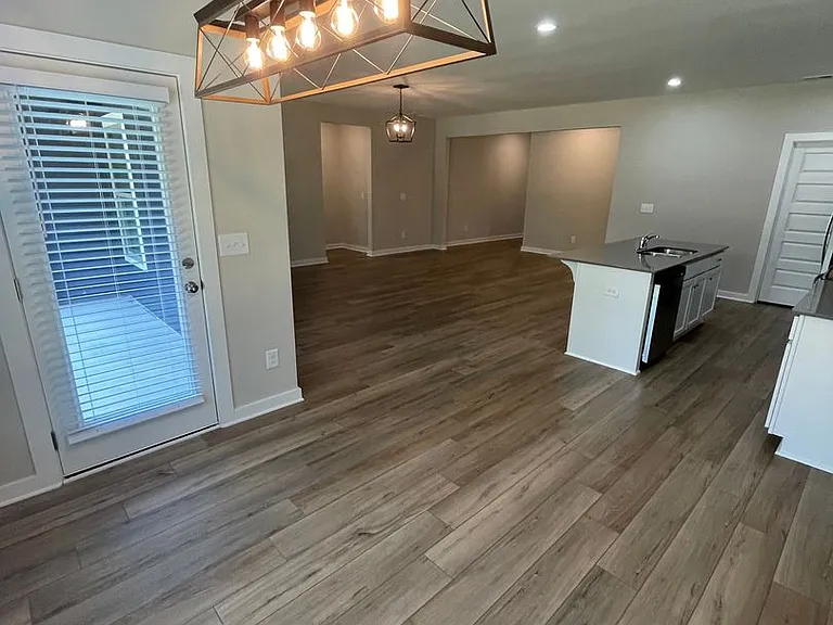 459 Troubadour Ln — Photo 11