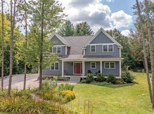 249 Wexford Ln, Charlotte, VT 05445